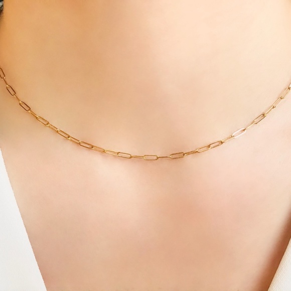 14K Gold-filled paperclip chain necklace - Picture 2 of 3